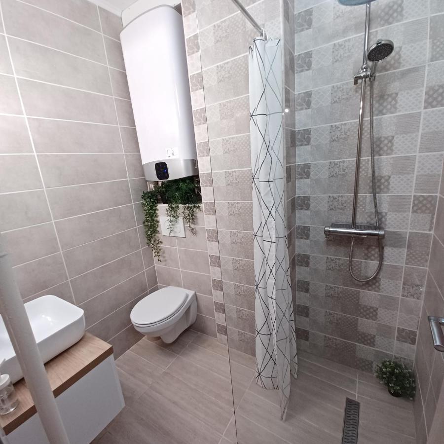 Corner Apartment Будапеща Екстериор снимка