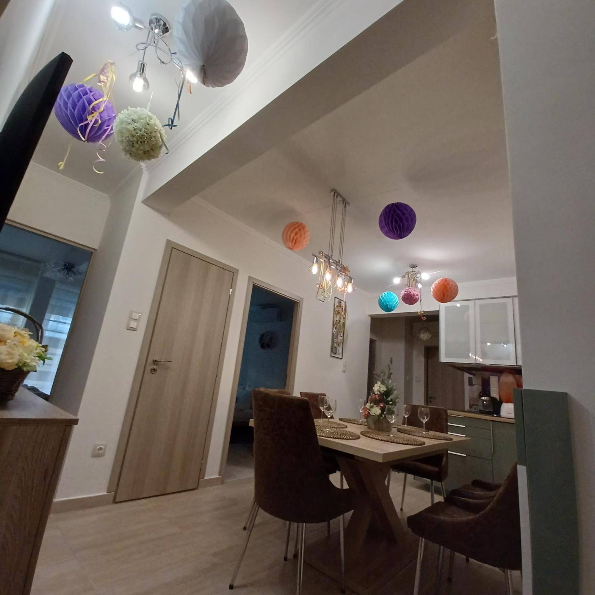 Corner Apartment Будапеща Екстериор снимка